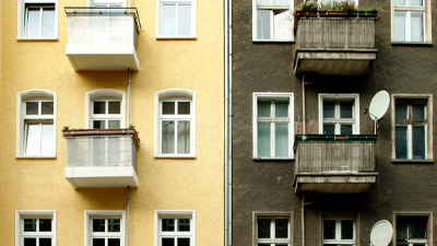 Fassade und Heimat